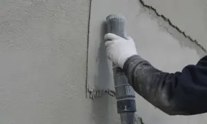 Tynk silikonowy: Idealna temperatura i jak uniknąć kosztownych błędów