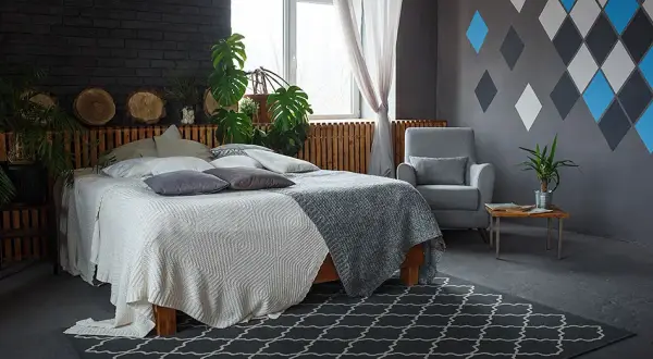 Jaka farba do szablonów na ścianę? Poradnik eksperta!